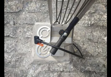 Aire de réparation de vélos_Marennes-Hiers-Brouage